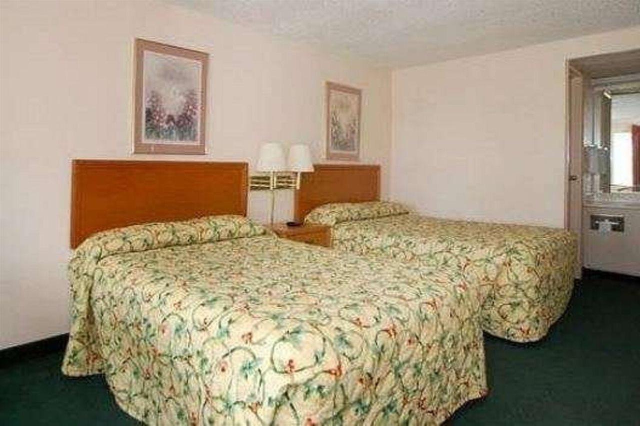 Knights Inn Elyria Dış mekan fotoğraf