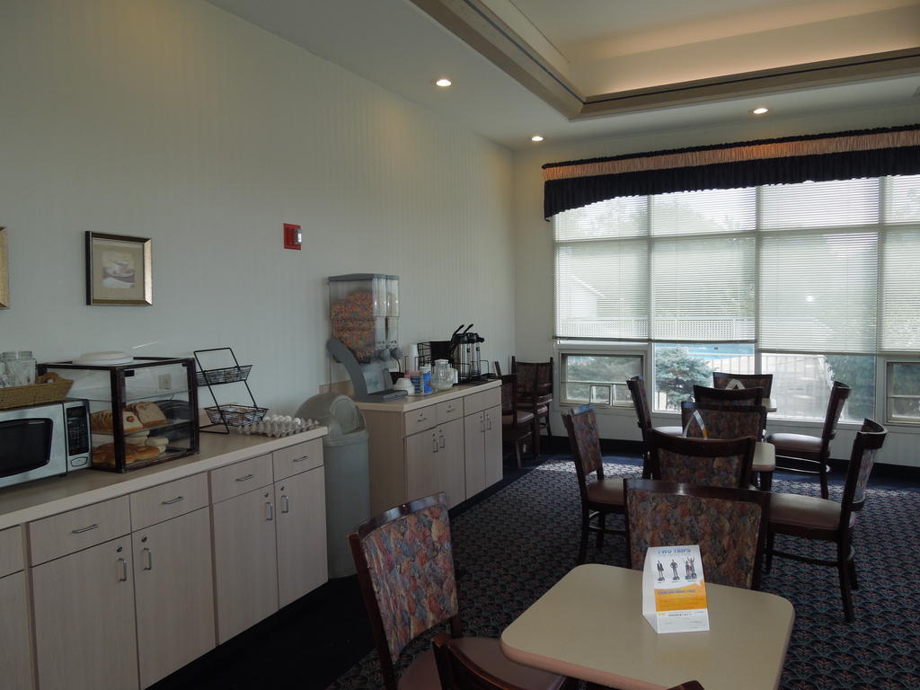 Knights Inn Elyria Dış mekan fotoğraf
