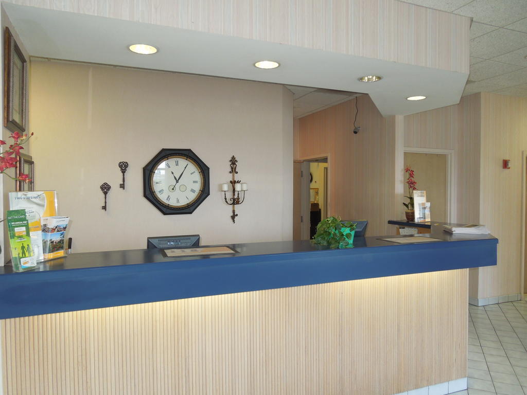 Knights Inn Elyria Dış mekan fotoğraf